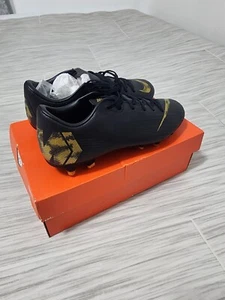 Nike Vapor 12 Academy FG/MG AH7375 077 Black Gold Soccer Cleats Mens 6 NIB RARE - Picture 1 of 9