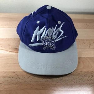 Cappello Berretto Vintage NBA Sacramento Kings AJD Snap Back Regolabile Vestibilità Giovani - Foto 1 di 15