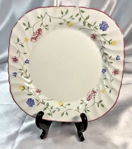 Johnson Bros. Summer Chintz Fine China England 7,25" piatto insalata senza patatine, crepa - Foto 1 di 6