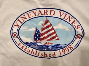 Vineyard Vines T-Shirt Men Large Red White Blue Sailboat American Flag Patriotic - Picture 1 of 15