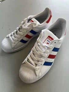 Size 7 - adidas Americana vs. Superstar USA - Picture 1 of 6