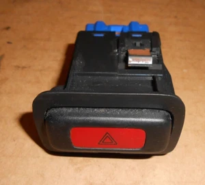 Interruptor de luz Hazard Rover 45 400 1995-04 - Imagen 1 de 3