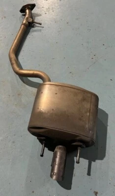 2016-2017 LEXUS IS200t 后方右原始设备制造商出口消声器 — 第 1/4 张图片