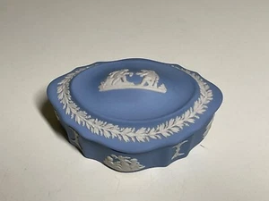 Wedgwood Jasperware Blue Lidded Trinket Box / Pot - Picture 1 of 6