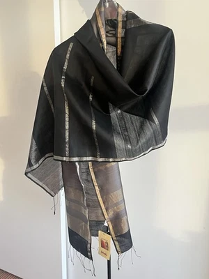 Fabindia NWT silk blend scarf stole Wrap black & Gold handwoven Elegant Wedding - Image 1 of 4