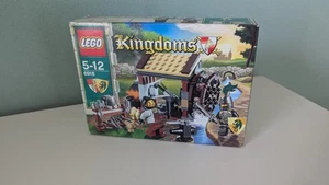 +++ LEGO Kingdoms: Hinterhalt in der Schmiede (6918) +++ NEU (OVP geöffnet) +++ - Bild 1 von 7