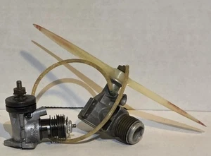 Vintage Mccoy Testor .049 & Royal Spitfire .065- Model Airplane Engine bundle - Picture 1 of 10