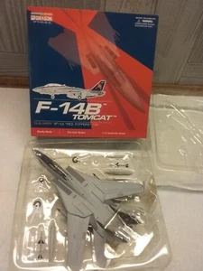 Dragon Wings Warbirds 1:72 F-14B Tomcat US Navy VF-11 Red Rippers - Picture 1 of 24