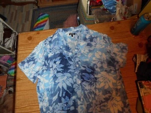 MENS .."EXPRESS".. HAWAIIAN SHIRT...SIZE LARGE 5.99 - Picture 1 of 3