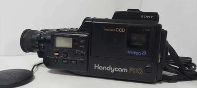 Sony Handycam PRO CCD-V11 Video 8mm Analog Camera AS IS FOR PARTS NOT WORKING - Image 1 of 4