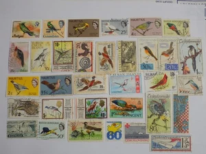 WORLDWIDE Collection of used BIRD STAMPS OFF PAPER-10-28-C-WE COMBINE SHIPPING - Picture 1 of 2