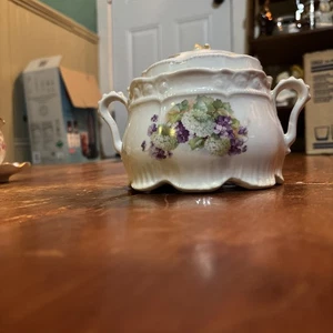 Antike Keksdose mit Blumenmuster unbekannte Marke (Beschreibung lesen) - Bild 1 von 6