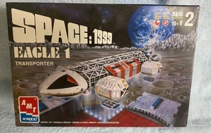 AMT ERTL Space 1998: Eagle 1 Transporter Kit 30066 sellado - Imagen 1 de 2