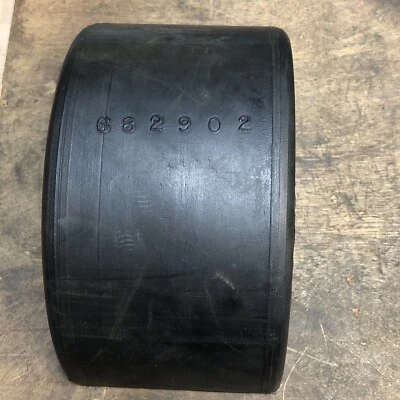 Buje de pivote del eje de dirección Caterpillar Trasero V300B 682902 Cat Foto 1 de 4