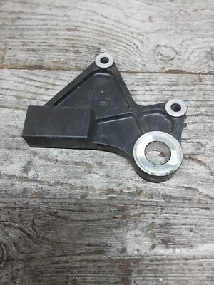 2007 07 06-08 Kawasaki Ninja 650R EX650 soporte de pinza de freno de disco trasero Foto 1 de 4