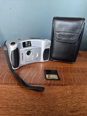 Polaroid PDC 640 CF Digital Camera Tested Working With Case Untested - Image 1 of 4