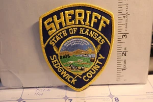 police patch   SEDGWICK COUNTY SHERIFF KANSAS - Picture 1 of 1