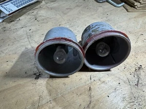 Wheel Horse 953 1054 1054a Tractor Headlight Buckets 4192 Garden Toro Lights - Picture 1 of 3