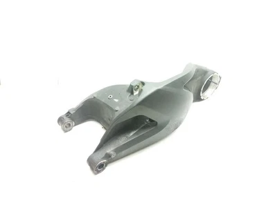 Soporte brazo oscilante horquilla rueda trasera Ducati Hypermotard 939 16 37010911B Foto 1 de 4