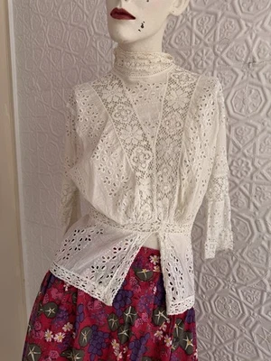 Antigua blusa de encaje de algodón blanco victoriano eduardiano-ojales-corpiño-camisa-pequeña Foto 1 de 4