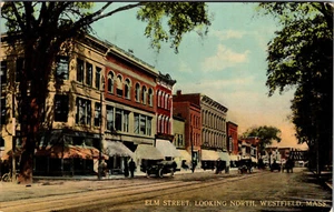 WESTFIELD, MASSACHUSETTS - ELM STREET HORSE-DRAWN - OLD POSTCARD - Picture 1 of 2