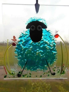 fun, naughty sheep in fused glass, 5 colours, Orange, purple, Blue, red & Multi - Picture 1 of 23