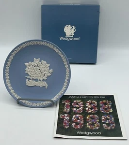Wedgwood Jasperware Blue Floral Mothers Day 1989 Decorative Plate in Box New - Foto 1 di 4