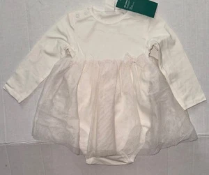 H & M long sleeved creeper with tueling cream/gold glitter size 6-9 months - Picture 1 of 1