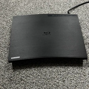 Lettore Blu Ray Samsung Nero BD-J5100 DVD senza telecomando TESTATO FUNZIONANTE - Foto 1 di 7
