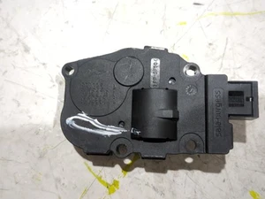 929888G MOTOR APERTURA TRAMPILLAS CLIMATIZADOR / 47180 PARA MERCEDES-BENZ CLASE - Imagen 1 de 2