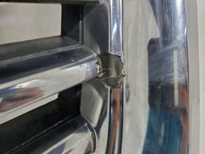 Ford Explorer 2007 2008 2009 2010 OEM parrilla ligeramente pelada 8L24-8150-DBW Foto 1 de 4