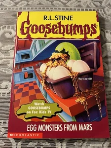 EGG MONSTERS FROM MARS Goosebumps Book R.L. Stine 1996 Original Series #42 - Picture 1 of 11