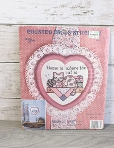 The New Berlin Co Co Counted Cross Stitch Kit 30787 Home Is Where The Cat Is  - Bild 1 von 3