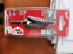 Milwaukee Schrittbohrer Bit 4-30 mm Stoßwelle Schlagkraft 48899265 - Bild 1 von 2