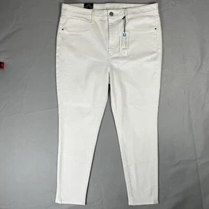 NEW Treasure & Bond Charity High Rise Skinny Ankle Jeans Size 32 White Stretch - Picture 1 of 13
