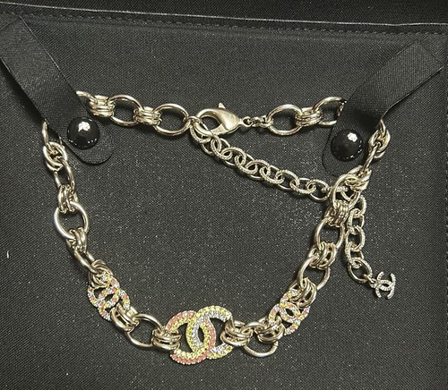 Collana Logo Chanel