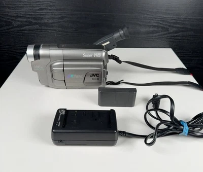 JVC GR-SXM527U Compact SVHS-C Video Camcorder - Tested - Weak Battery - Image 1 of 4