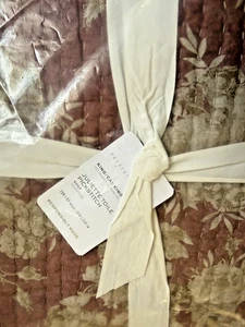 NEW S2 Juliette Toile Handcrafted Reversible Pick-Stitch Quilt KING Rosewood - Picture 1 of 3