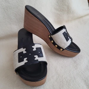 Tory Burch Slip-on Wedge Women's Size 9 Tan & Black w/ Goldstone Platform Sandal - Picture 1 of 23