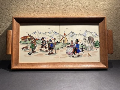 Bandeja de azulejos vintage escena alpina hecha a mano y pintada a mano 15 largas. Hecho en Alemania. Foto 1 de 4