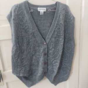 Women's Sweater Vest Size 2X Alfred Dunner Gray Button Front Cable Look .