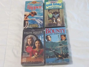 VTG LOT 4 NEW NOS UNUSED UNOPENED VHS TAPES SNOW WHITE BOUNTY OUR GANG FLIPPER - Picture 1 of 10