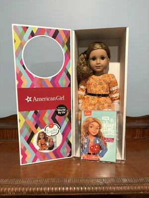 Muñeca y libro American Girl World By Us Evette Peeters 18" totalmente nuevos en caja.  Foto 1 de 4