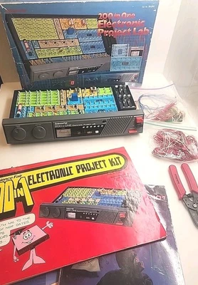 Radio Shack Science Fair 200 en uno kit de proyecto electrónico y extras 28-265 Foto 1 de 4