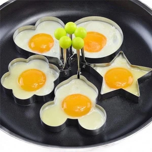 Confezione da 5 Anelli per Uova e Frittelle in Acciaio Inox - Set Attrezzi Stampo da Cucina Antiaderente - Foto 1 di 12