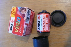 2 rolls AGFA  film AGFACOLOR XRG 200 + Agfa Vista 200 24 Exp 35mm film - Picture 1 of 2
