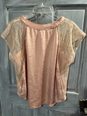 Feather Bone By Anthropologie Laced-Sleeve Shell-Dusty Pink Women’s Top Size M - Image 1 of 4