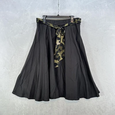 Falda de pedernal y musgo para mujer grande negra camuflada lazo cintura fluida Anthropologie Foto 1 de 4