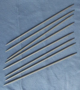 8 Stück Sockenstricknadeln, 4.0 mm Durchmesser, Aluminium, 20 cm lang - Bild 1 von 1