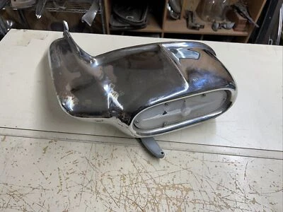 Pontiac Chieftain Bonneville 1958 lado del pasajero diestro luz de estacionamiento carcasa intermitente Foto 1 de 4